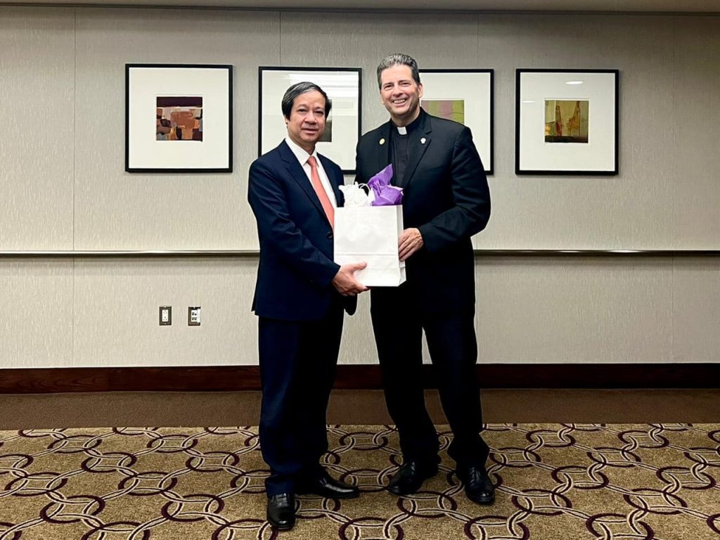 Đại học Niagara và Bộ GD&ĐT trong chuyến thăm và làm việc của Bộ tại Hoa Kỳ