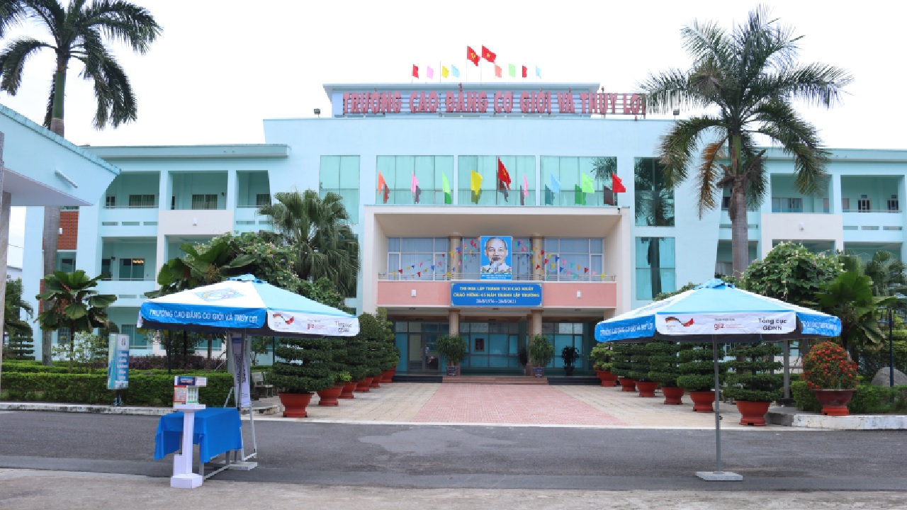 Tư vấn xây dựng trường Dạy nghề xanh